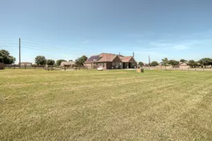 2688 Settler's Way Dr, Sealy, TX 77474 - Photo 36