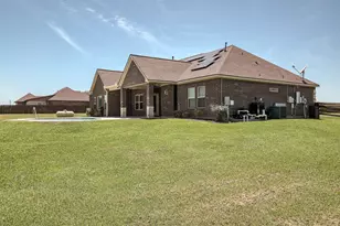2688 Settler's Way Dr, Sealy, TX 77474 - Photo 32