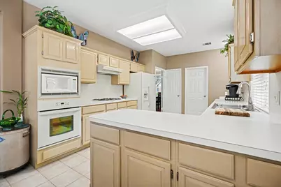 2123 Autumn Cove Drive, League City, TX 77573 - Photo 12