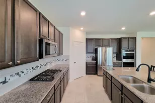 3802 Belmore Ln, Pearland, TX 77584 - Photo 12