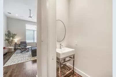 1004 California Street #203, Houston, TX 77006 - Photo 22