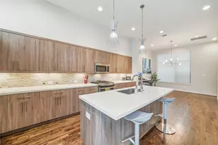 1004 California St, Houston, TX 77006 - Photo 16