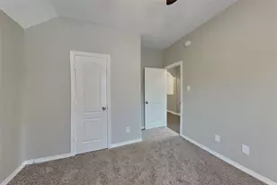 8000 N Tarrytown Crossing Dr, Conroe, TX 77304 - Photo 10