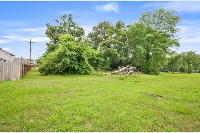 12995 Point Aquarius Boulevard, Willis, TX 77318 - Photo 16