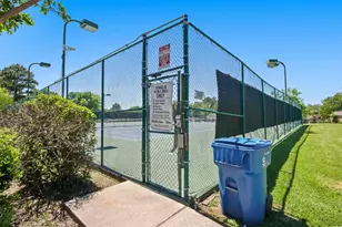 12995 Point Aquarius Blvd, Willis, TX 77318 - Photo 34