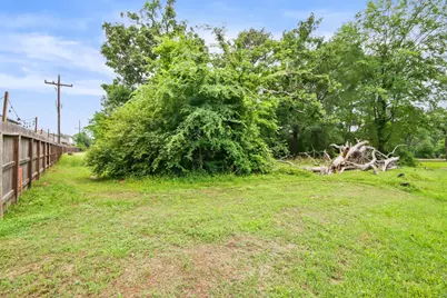 12995 Point Aquarius Boulevard, Willis, TX 77318 - Photo 18