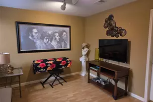2425 Holly Hall St, Houston, TX 77054 - Photo 18