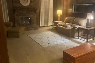 123 Lone Oak Dr, Highlands, TX 77562 - Photo 2