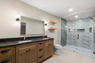 566 Beauregard Dr, Conroe, TX 77302 - Photo 36