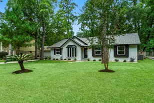 566 Beauregard Dr, Conroe, TX 77302 - Photo 2