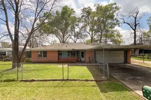 8902 Kentshire Dr, Houston, TX 77078 - Photo 1