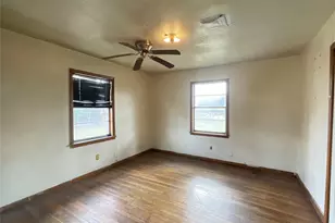 8902 Kentshire Dr, Houston, TX 77078 - Photo 10