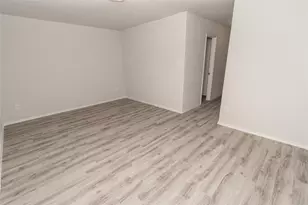 2722 S Lina Ct, Conroe, TX 77301 - Photo 8