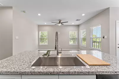 5307 Groveton Street #B, Houston, TX 77033 - Photo 12