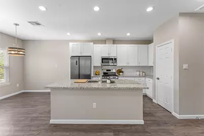 5307 Groveton Street #B, Houston, TX 77033 - Photo 16