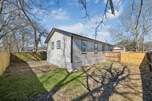 815 Fields St, Richmond, TX 77469 - Photo 10