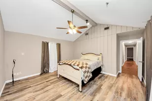 201 S Roosevelt Ave, Cleveland, TX 77327 - Photo 32
