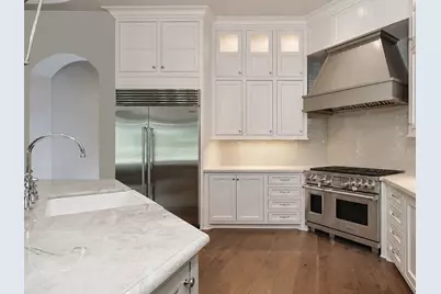 23 N Fazio Way, The Woodlands, TX 77389 - Photo 10