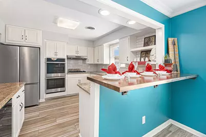 7730 Chantilly Circle, Galveston, TX 77551 - Photo 14