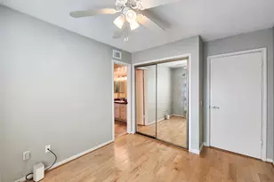 1860 White Oak Dr, Houston, TX 77009 - Photo 16