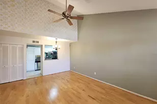 1860 White Oak Dr, Houston, TX 77009 - Photo 8