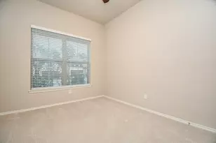 1215 Carswell Grove Dr, Missouri City, TX 77459 - Photo 12