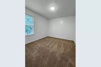 5453 N Buffalo Circle, Willis, TX 77378 - Photo 14