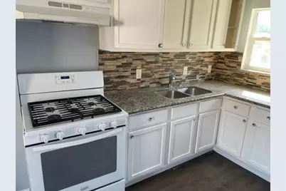 5210 Dieppe Street, Houston, TX 77033 - Photo 8