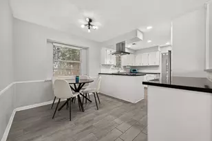 8215 Schaffer Ln, Houston, TX 77070 - Photo 22