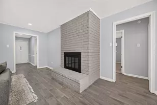 8215 Schaffer Ln, Houston, TX 77070 - Photo 14