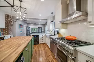 943 Teetshorn St, Houston, TX 77009 - Photo 14