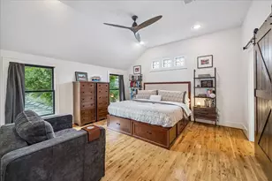 943 Teetshorn St, Houston, TX 77009 - Photo 4