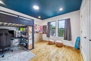 943 Teetshorn St, Houston, TX 77009 - Photo 30