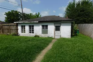 7923 Sunbury St, Houston, TX 77028 - Photo 26