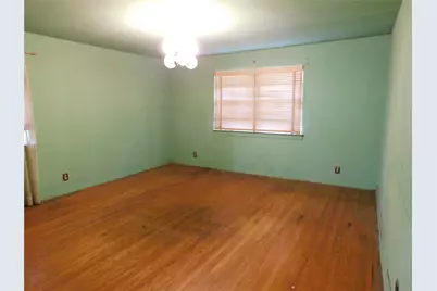 7923 Sunbury Street, Houston, TX 77028 - Photo 12