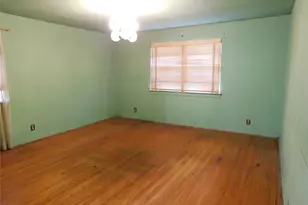 7923 Sunbury St, Houston, TX 77028 - Photo 12