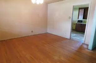 7923 Sunbury St, Houston, TX 77028 - Photo 8