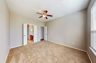 8915 Headstall Dr, Tomball, TX 77375 - Photo 20