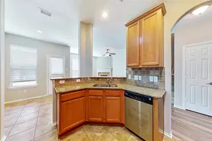 8915 Headstall Dr, Tomball, TX 77375 - Photo 8