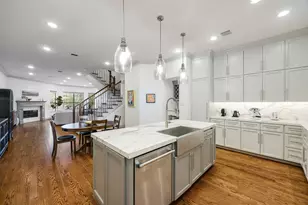 2415 Commonwealth St, Houston, TX 77006 - Photo 14