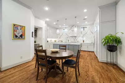 2415 Commonwealth Street, Houston, TX 77006 - Photo 4