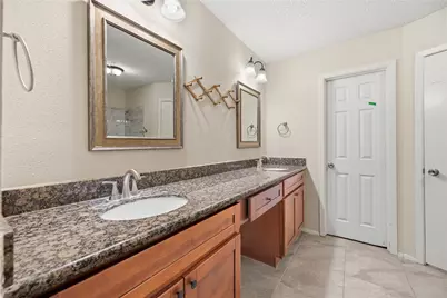 5418 Greenhill Forest Drive, Houston, TX 77088 - Photo 22