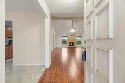 5418 Greenhill Forest Drive, Houston, TX 77088 - Photo 2