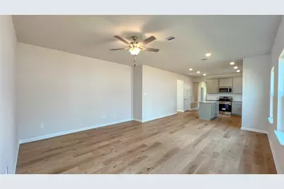 14398 Chilean Way, Splendora, TX 77372 - Photo 4