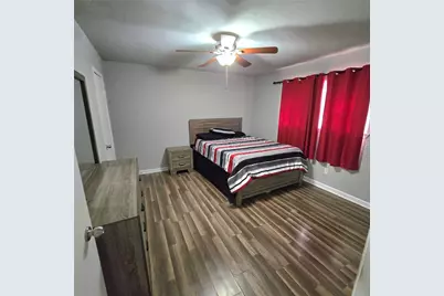 1805 N 5th Street, Baytown, TX 77520 - Photo 12