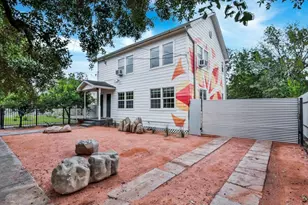 115 Hunt St, Houston, TX 77003 - Photo 1