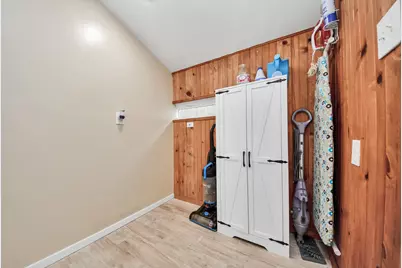204 N 6th Street, Highlands, TX 77562 - Photo 46