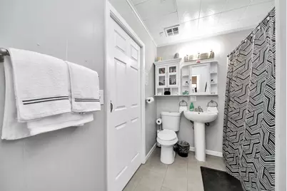 204 N 6th Street, Highlands, TX 77562 - Photo 44