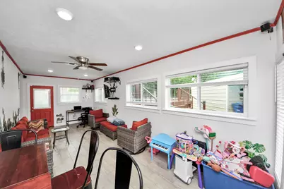 204 N 6th Street, Highlands, TX 77562 - Photo 42