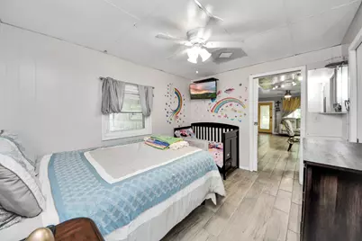 204 N 6th Street, Highlands, TX 77562 - Photo 36